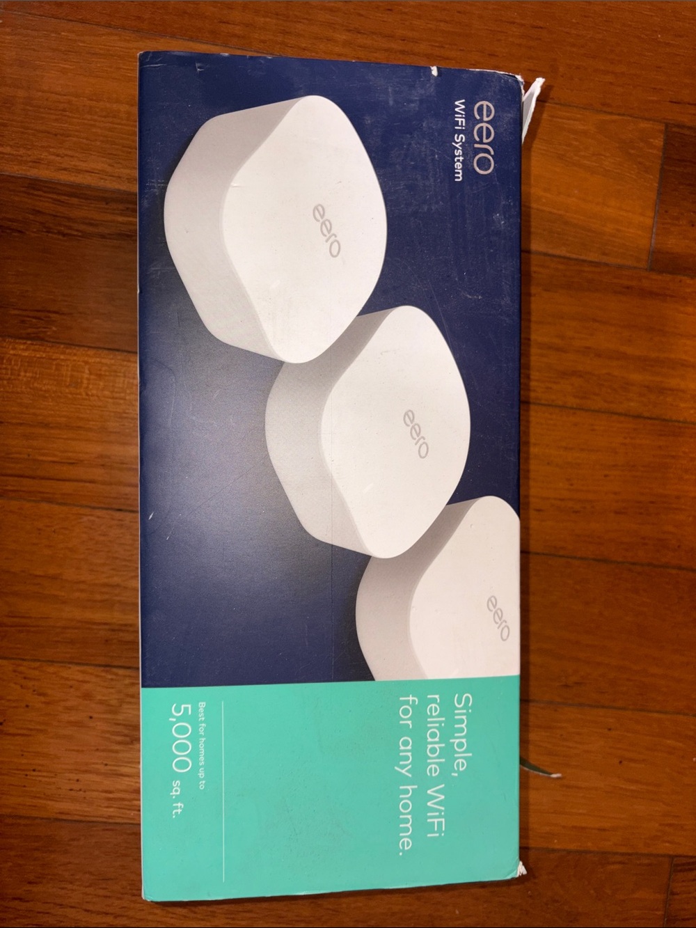 eero White Mesh WiFi System 3 Pack Supports up to 500 Mbps up to 4,500 sq. ft - Picture 2 of 5